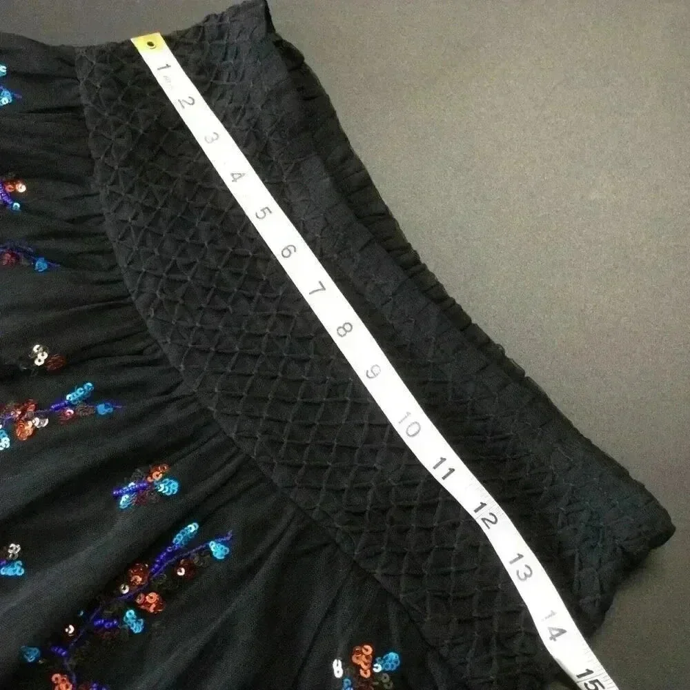 Anthropologie Womens Size XS Sequin Mini Skirt‎ Black Tulle Embroidered Flowy
